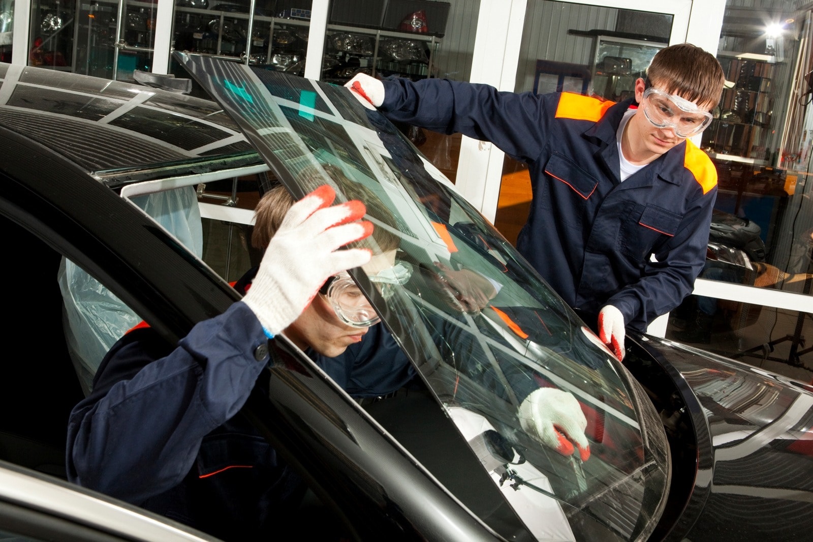 Get Auto Glass Repair Within a Few Hours!