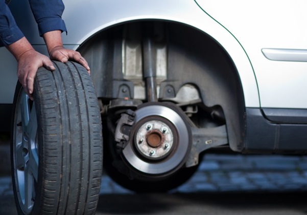 How Tire Rotation Help Detect Other Issues