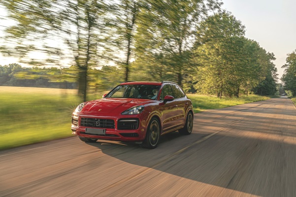 2021 Cayenne: A Sports Car Series from Porsche