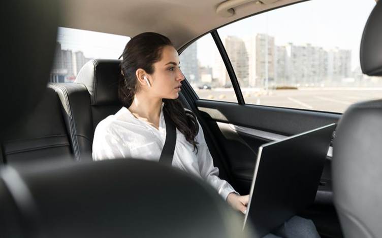 Car Rental for Self-Drive vs Car Leasing: What Singaporeans Should Consider