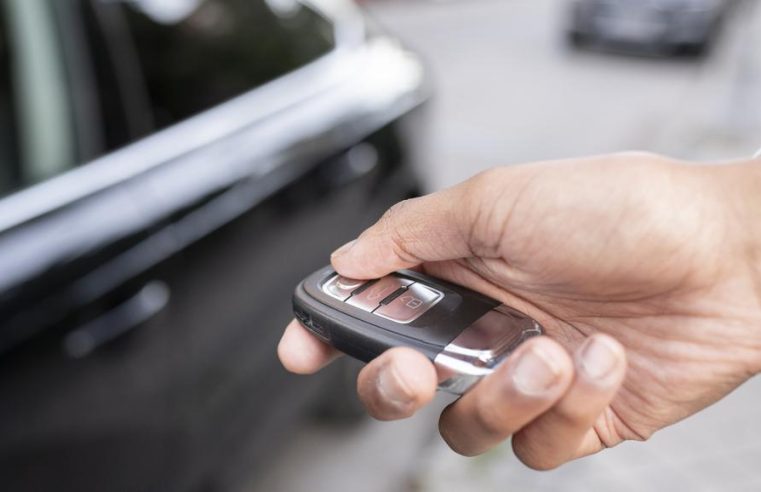 Replacing Old Car Keys? How Auto Locksmiths Make It Easy and Affordable