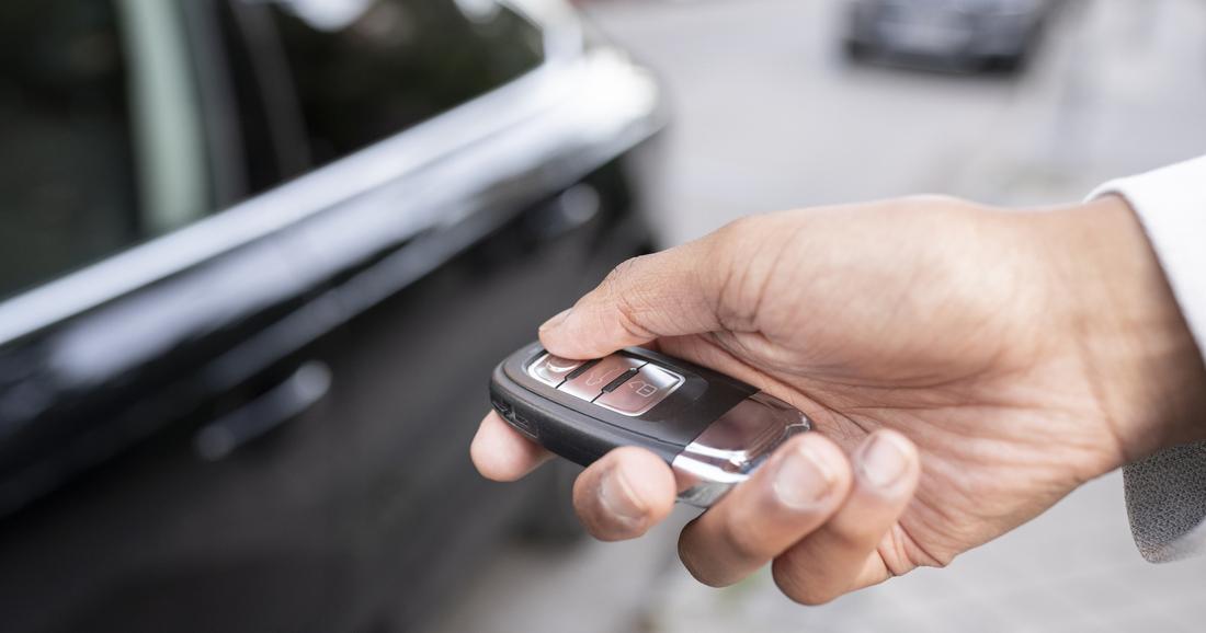 Replacing Old Car Keys? How Auto Locksmiths Make It Easy and Affordable